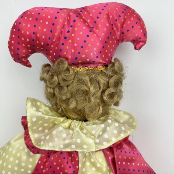 Art Mark 18” Jester Doll Clown Girl Painted Porcelain Face Legs Arms Cloth Body - Picture 8 of 14